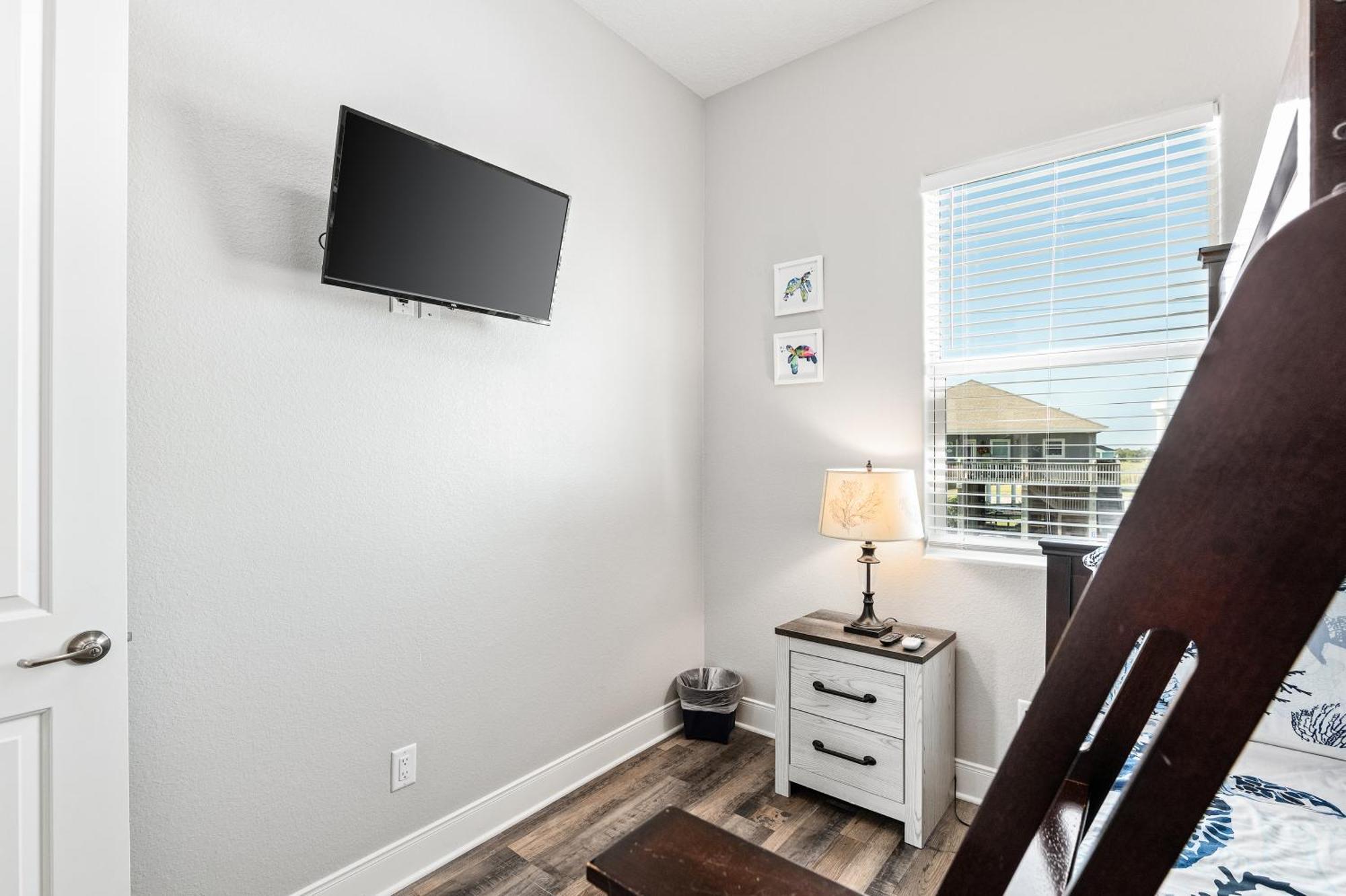 Stylish 4Br Crystal Beach Retreat Walk To Beach Bolivar Peninsula Exterior photo